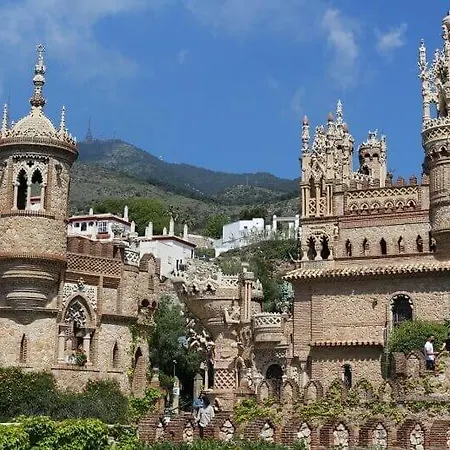 Azahar - Naciones Apartmán *